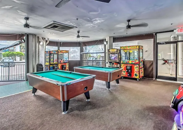 Ocean View Apt And Access To Pool, Beach And More